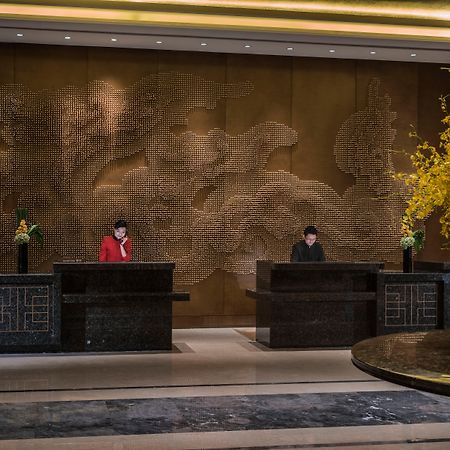 Hualuxe Yangjiang City Center Exteriér fotografie