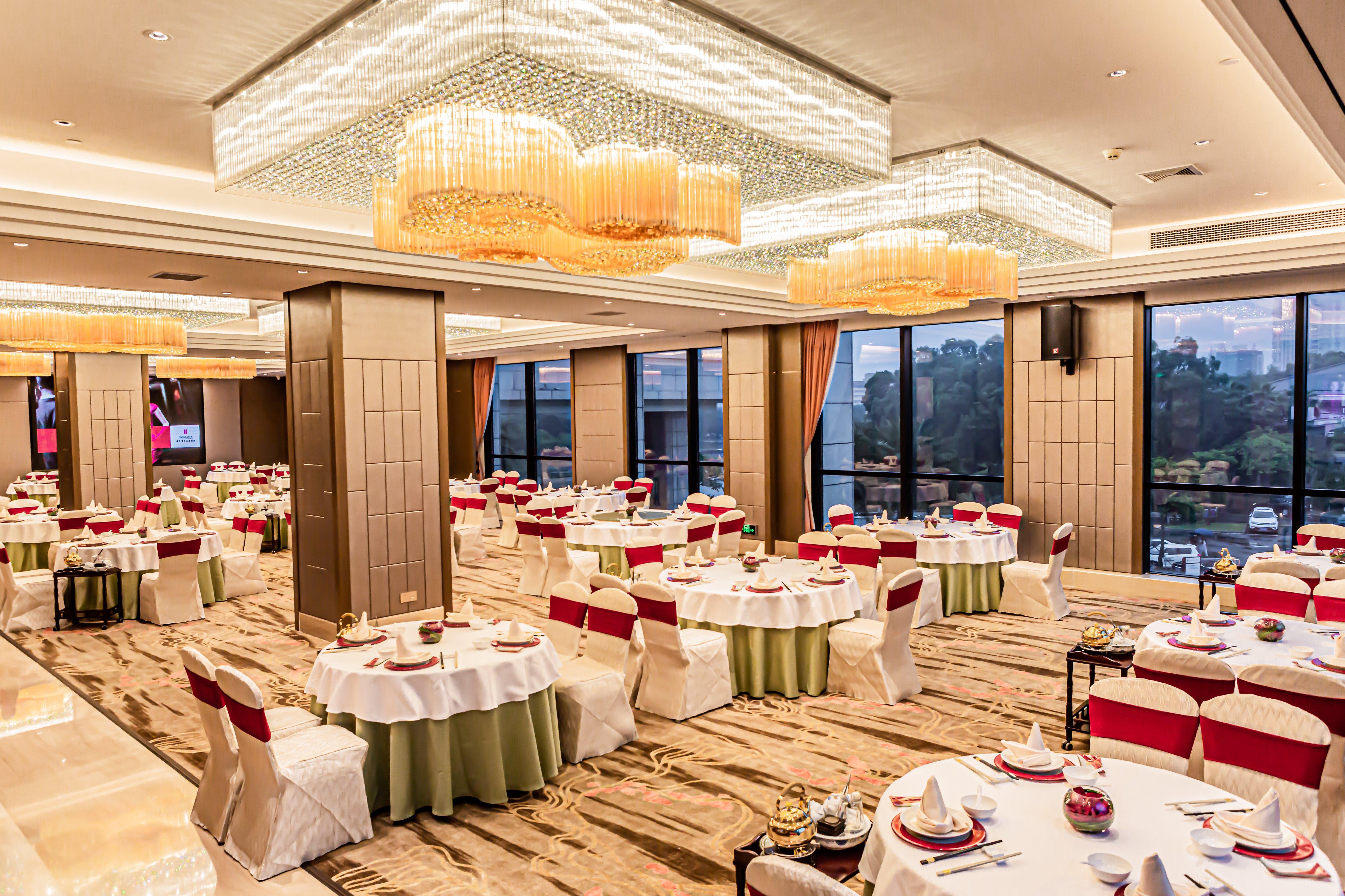 Hualuxe Yangjiang City Center Exteriér fotografie